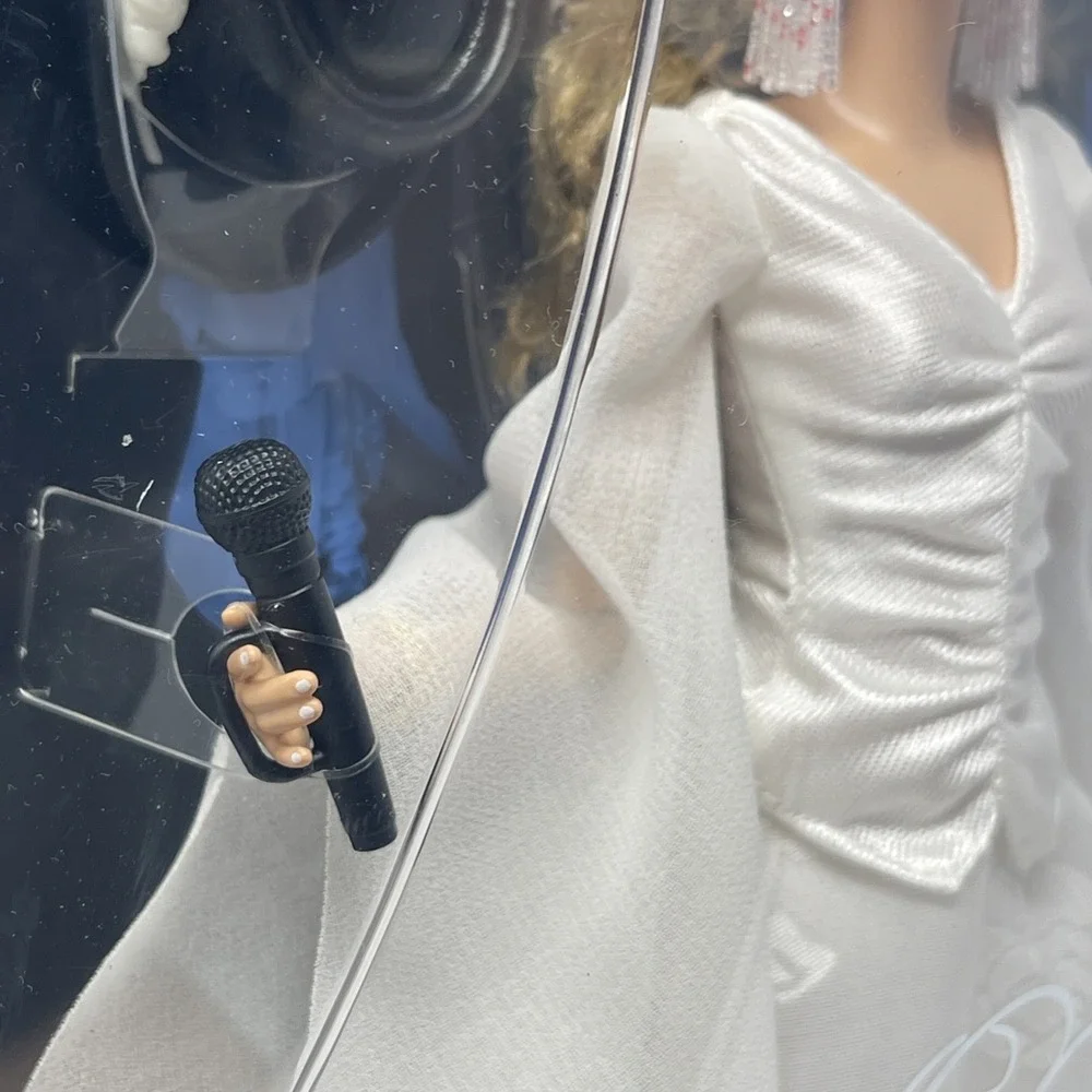 2025 Barbie Stevie Nicks Doll Bella Donna 1981 Lp White Dress Mattel Signature